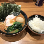 輝道家 - おかわり自由のご飯も注文！！