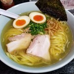 塩そば専門店 桑ばら - 秋刀魚香油の塩中華そば