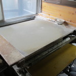 讃岐うどん がもう - 麺打ち台