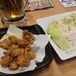 かっぱ寿司 - とり軟骨からあげ と 蒸し鶏のサラダ