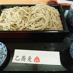 乙蕎麦 - 新蕎麦せいろ  淡い緑色のお蕎麦
      