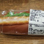 焼きたて工房 ハローズ大門店 - えびたまドッグ(税抜)125円　(2020.11.07)