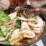 谷中の雀 - 大量の松茸