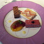 オテル・ドゥ・ミクニ - 