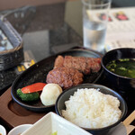 焼肉 もとぶ牧場 - 