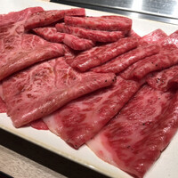 焼肉うしごろ 横浜店 - うちもも、リブ芯、ミスジ、特選サーロイン