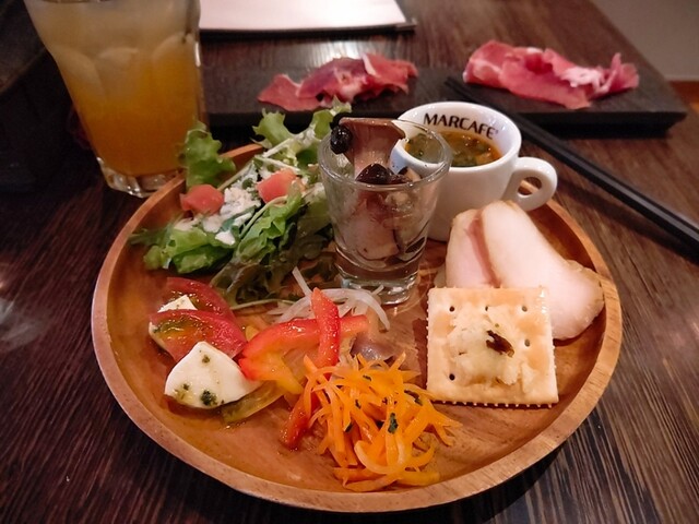 Cafe Dining Bambi カフェアンドダイニングバンビ 京都市役所前 イタリアン ネット予約可 食べログ