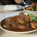 隣の洋食屋さん ブラボーパパ - 