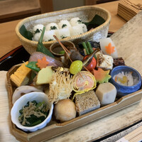 辰巳屋 - 