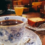 きんせ旅館 - 珈琲、レモンジンジャー、生姜とレーズンのパウンドケーキ