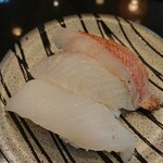 グルメ廻転寿司 　まぐろ問屋　めぐみ水産 - 白身魚３点