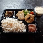 Oboroya - 上州麦豚弁当