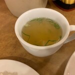 南海飯店 - かたい焼ソバのスープ