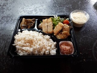 Oboroya - 上州麦豚弁当