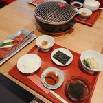 大津苑 - 焼肉定食 上ロース 小ライス