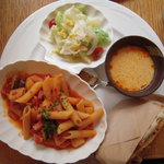 フリュティエ - ランチ(トマトソースのパスタ)