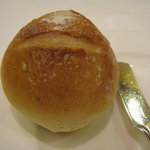 レストラン　エスカリエ - 自家製パン