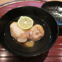 青華こばやし - 松茸、白甘鯛　お椀