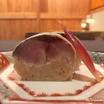 御料理 寺沢 - 『ｒ』の弧が眼に美しい