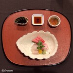 御料理 寺沢 - 星鰈､大間産本鮪 中ﾄﾛ､真鯛の腹身