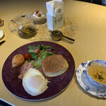 Aromatherapy & Cafe Bube