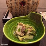 御料理 寺沢 - 鯨 畝須と根野蜀葵