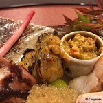 御料理 寺沢 - 牡蠣のｳﾆ味噌焼､蛸柔らか煮､子持ち昆布