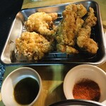 骨付鳥、からあげ、ハイボール がブリチキン。 - 