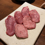 Yakiniku Ushikane - 