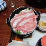 お鍋には伊達桜ポークが