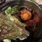Yamanashimarugotoichibakoushuu - 甘辛な濃い味がたまらない鳥もつ煮