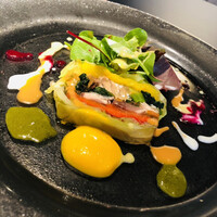 トラント.トロワ - 