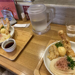 讃岐うどん　志成 - 