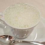 ヴィラ・アイーダ - 【夕食】果実と大麦のスープ１