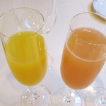 ヴィラ・アイーダ - 【夕食】はっさくジュースとベリーニ