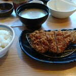 かつはな亭 - 麦豚ロースかつランチ 790円＋税