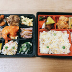 Shang-hai DELI - 柿安  上海デリ弁当　751円→525円（右）
                      中華オールスター弁当　1080円→756円（左）