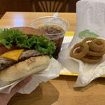 FRESHNESS BURGER - 