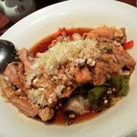 龍天楼 - 宮崎地鶏を使ったユーチーリン