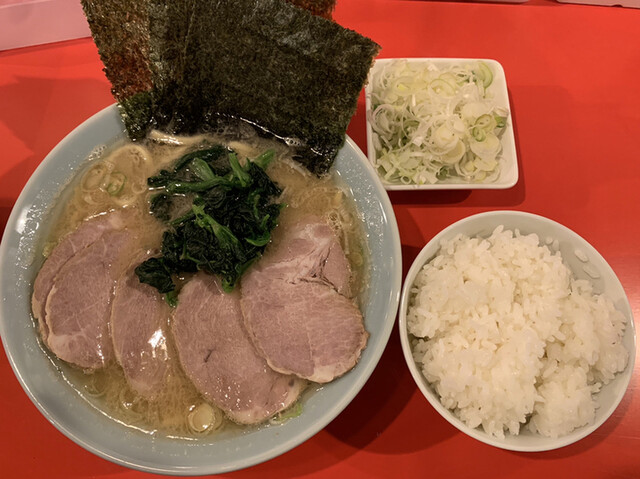 武蔵家 沖縄本店 - 牧志/ラーメン  食べログ