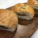 ケーショップ たかきや - 料理写真:季節限定のパン