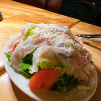 カルネジーオ イースト - 