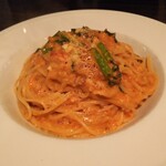 レストラン&バー ブリッジ - オリジナルのミートソースパスタ