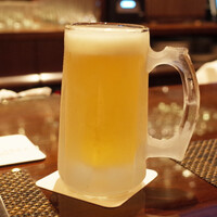 ウルフギャング・ステーキハウス 丸の内店 - バドワイザー(500円・税サ別)