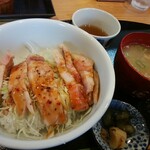 若狭 醤油かつ丼と豚汁 厳選味覚 うまもんや - ポークソテー丼