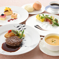 黒毛和牛フィレ肉ステーキランチ※全６品