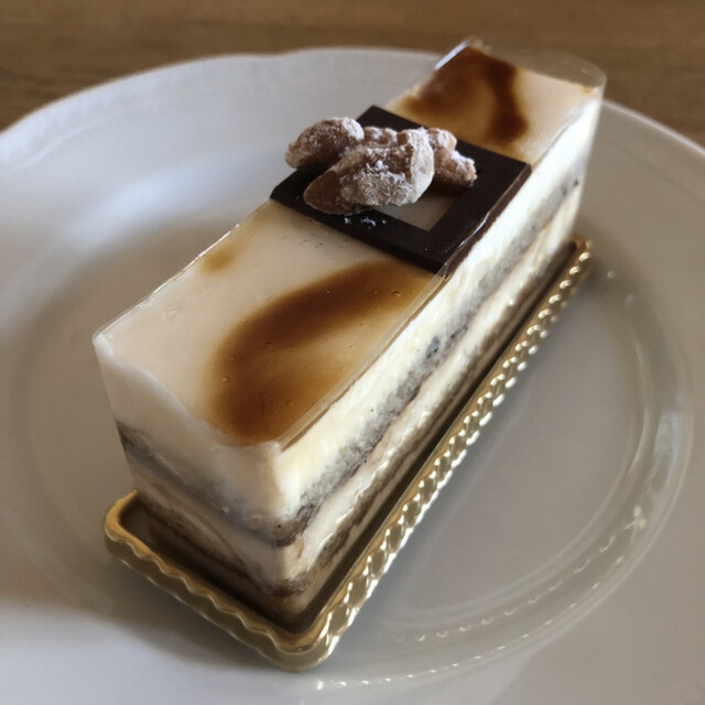 ホンダコンフェクト 岩美 ケーキ 食べログ