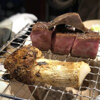 日本料理 TOBIUME - ＊シャトーブリアンと松茸、、というこの日何度目かの豪華コラボ。