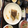 魚屋直営食堂　魚まる