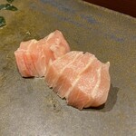 鮨匠 のむら - 芭蕉梶木(バショウカジキ)の大トロ(鹿児島県開聞岳沖産、40kg)